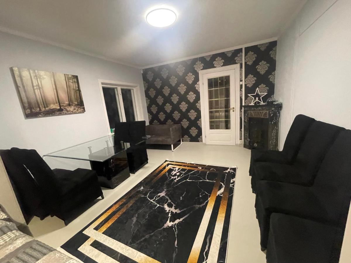 Ledig Rom,Hus,Hostel Til Utleie 7 Km Fra ออสโล ภายนอก รูปภาพ